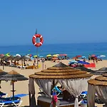 Sol Da Rocha *